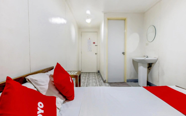ZEN Rooms Basic Metrodeluxe Pasay