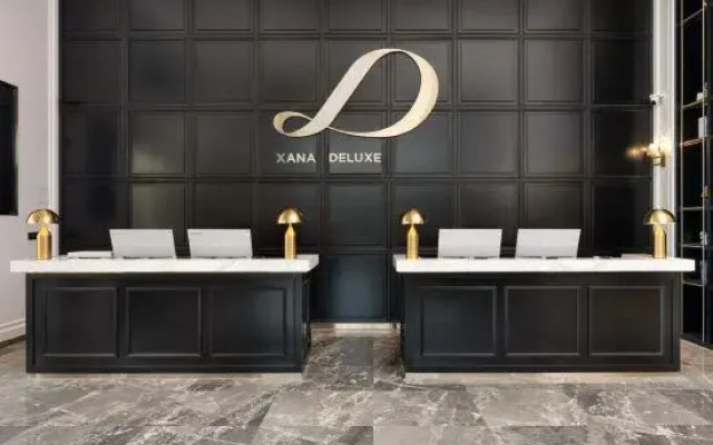 Yunfu Xinxing XANA Deluxe Hotel
