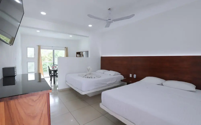 Hotel Rega Suites Guayabitos - Family & Kitchen