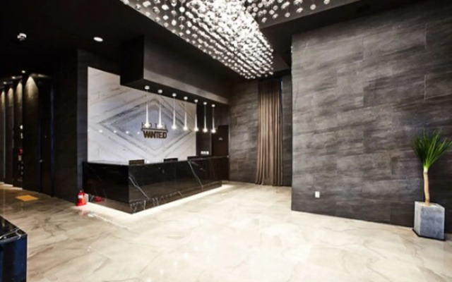 Hotel Wanted