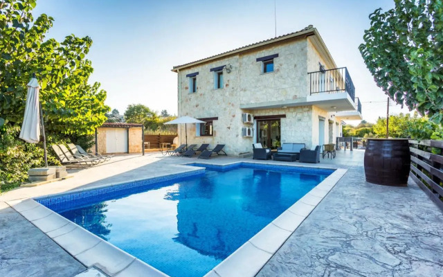 Villa Nikolina