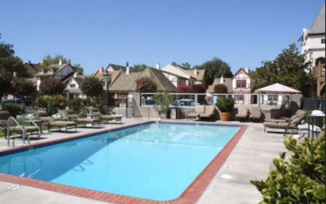 Royal Copenhagen Inn