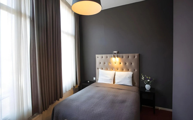 Quentin Amsterdam Hotel