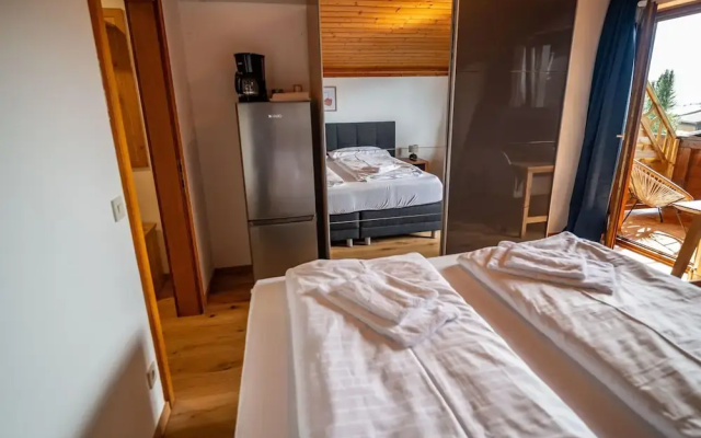 Lovely Apartment in Saalfelden With Balcony