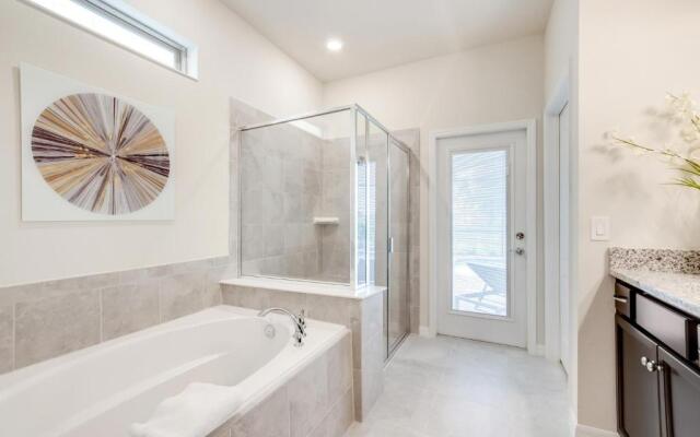 Private Pool Home w/ Spa, Game Room, BBQ & More!