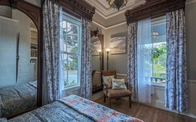 3749 Victorian Sanctuary by the Sea