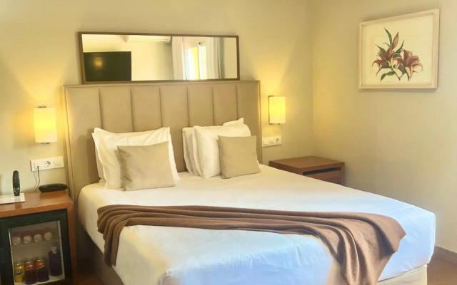 Hotel Aatu - Adults Only