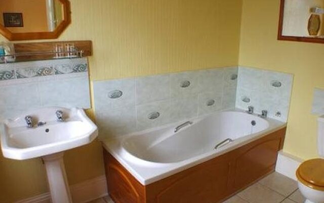 Bron Rhiw Guest House