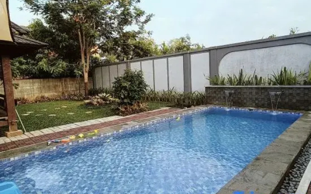 Villa Private Pool Taman Dayu