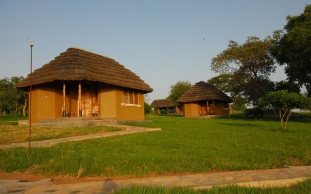 Bwana Tembo Safari Lodge