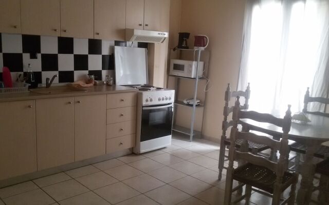 Thess Hostel