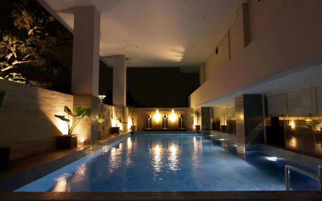 Hotel Santika Premiere Gubeng - Surabaya