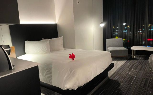 Grand Times Hotel Laval - Centropolis