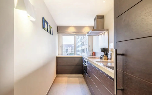 Apartment in Oostduinkerke With sea View