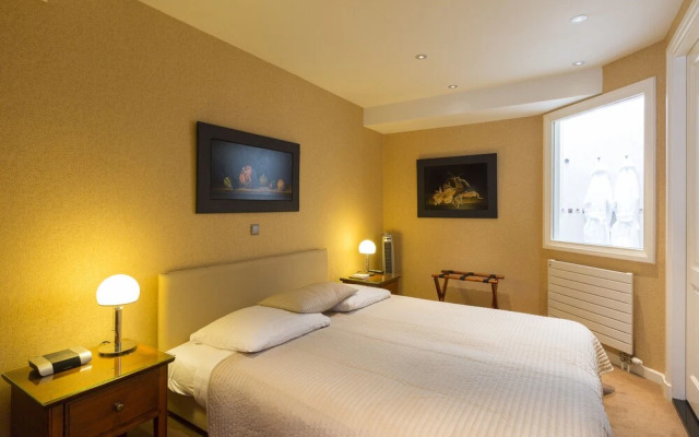 Sense Suites