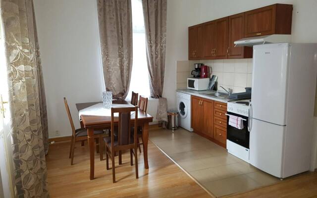 Villa Sofia Apartments