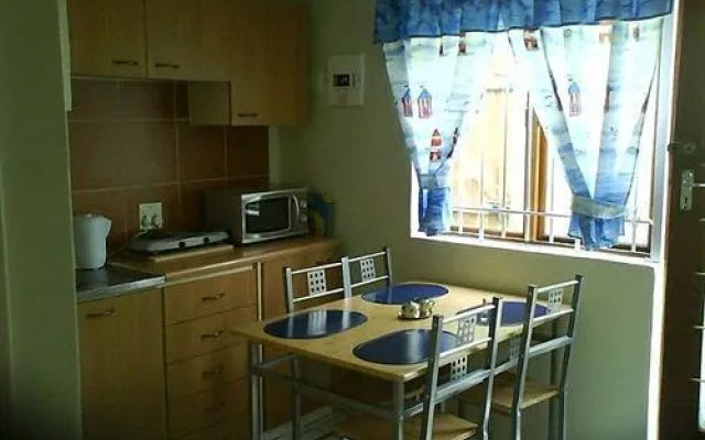 41 on Cedar Bed and Breakfast