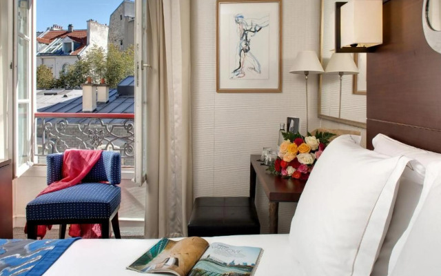 Hotel Le Senat