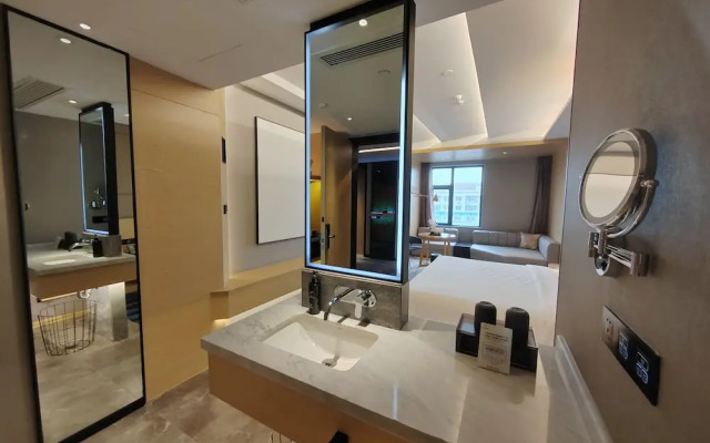 Tuke Hotel (Shanghai Hongqiao Hub Yan'an West Road Branch)