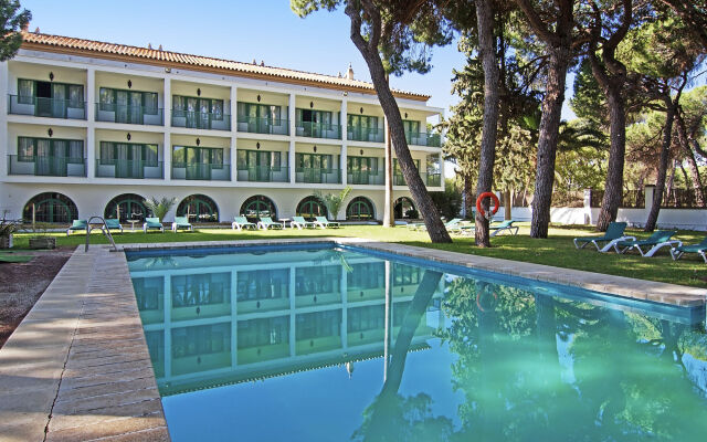 Hotel Oromana