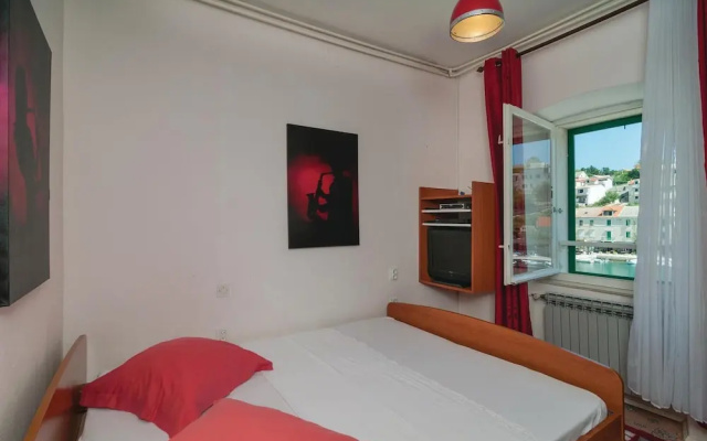 Beautiful Apartment in Povlja With 2 Bedrooms and Wifi