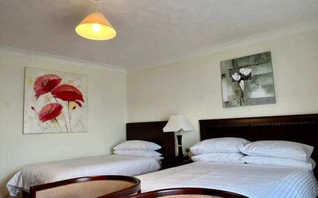 Sandringham Hotel