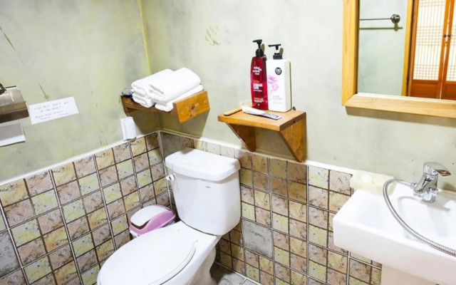 Jeonju Borisoo Hanok Pension