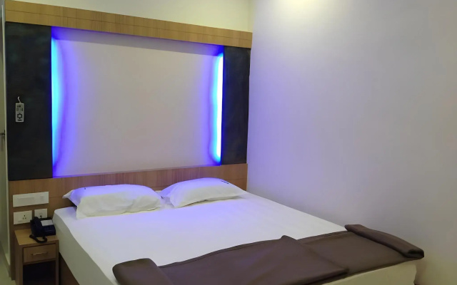 Hotel Athidi Grand