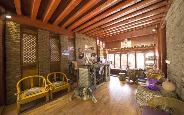 Lijiang Tailai Inn
