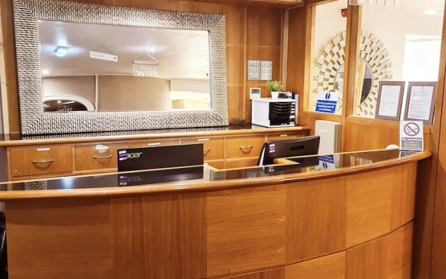 Mercure Birmingham North Barons Court Hotel