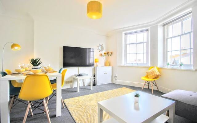 The Skye Seaview Apartment