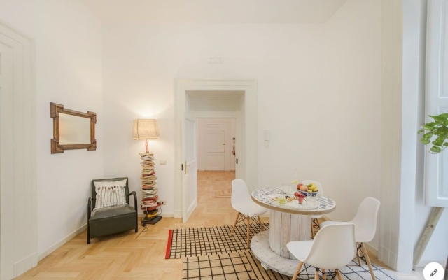 Museum Luxury Suites