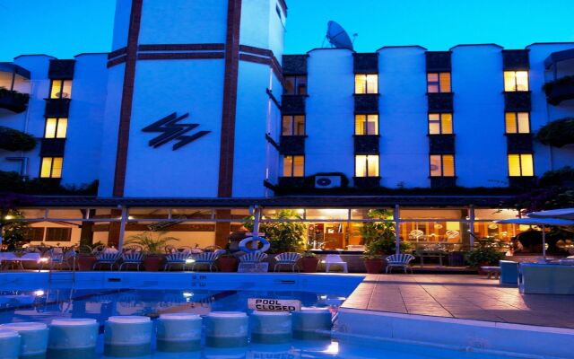 Muthu Silver Springs Hotel