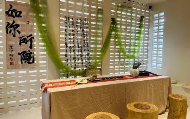 Like your luxurious hot spring homestay in the courtyard