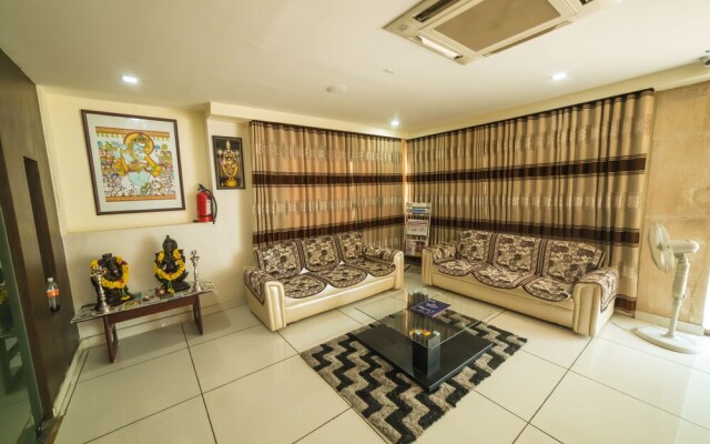 OYO 1774 Hotel Keerthi's Anupama
