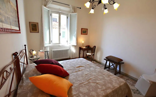 Colonna Apartment with Terrace