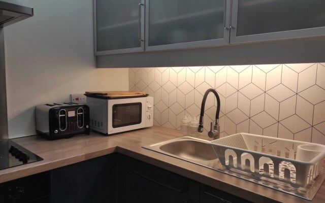 Cosy 2BD Coastal Retreat Folkestone Leas