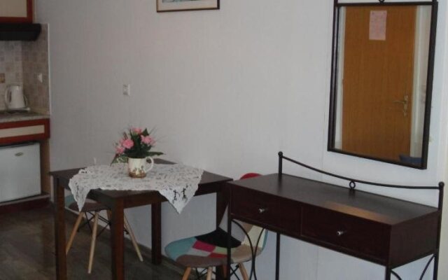 Evdokia Apartments