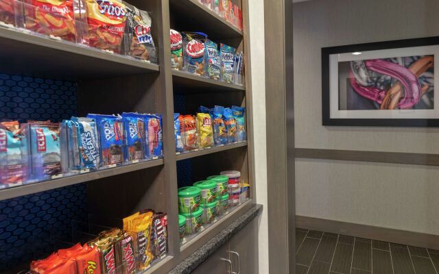 Hampton Inn Akron-South