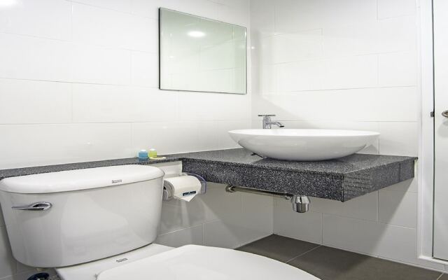 OYO 601 C W Mansion Phuket