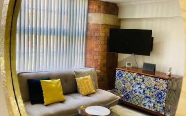 48 Cocoa Suites, York City Centre