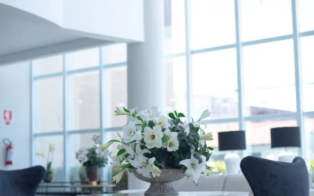 Bristol Infinity Hotel