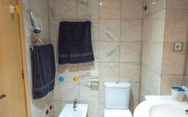 Two bedroom stylish studio, 5 minutes walk from the beach