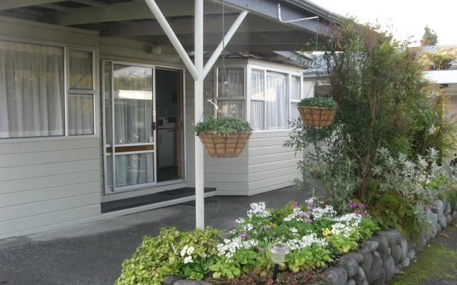 Tongariro River Motel