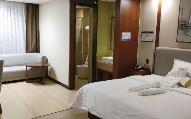 Longyi Business Hotel