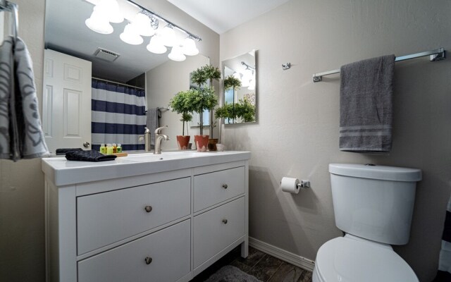 Mcnair Chandler 4 Bedroom Home by RedAwning