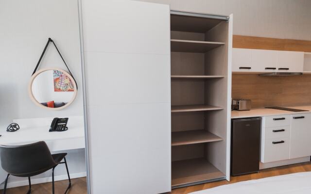 Bridgewater Apartments by Century City Hotels