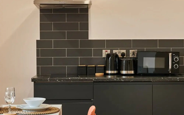 Host & Stay Balcony Room, Sevenstay Apartments