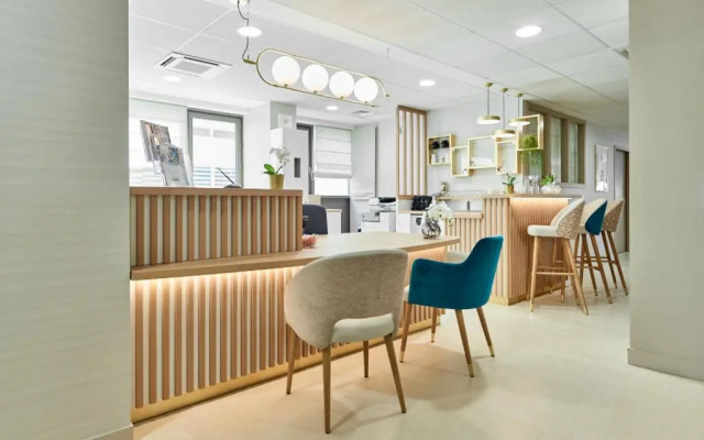 Zenao Appart'hôtels Suresnes