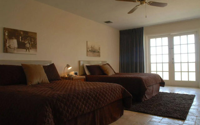Hillside Boutique Hotel